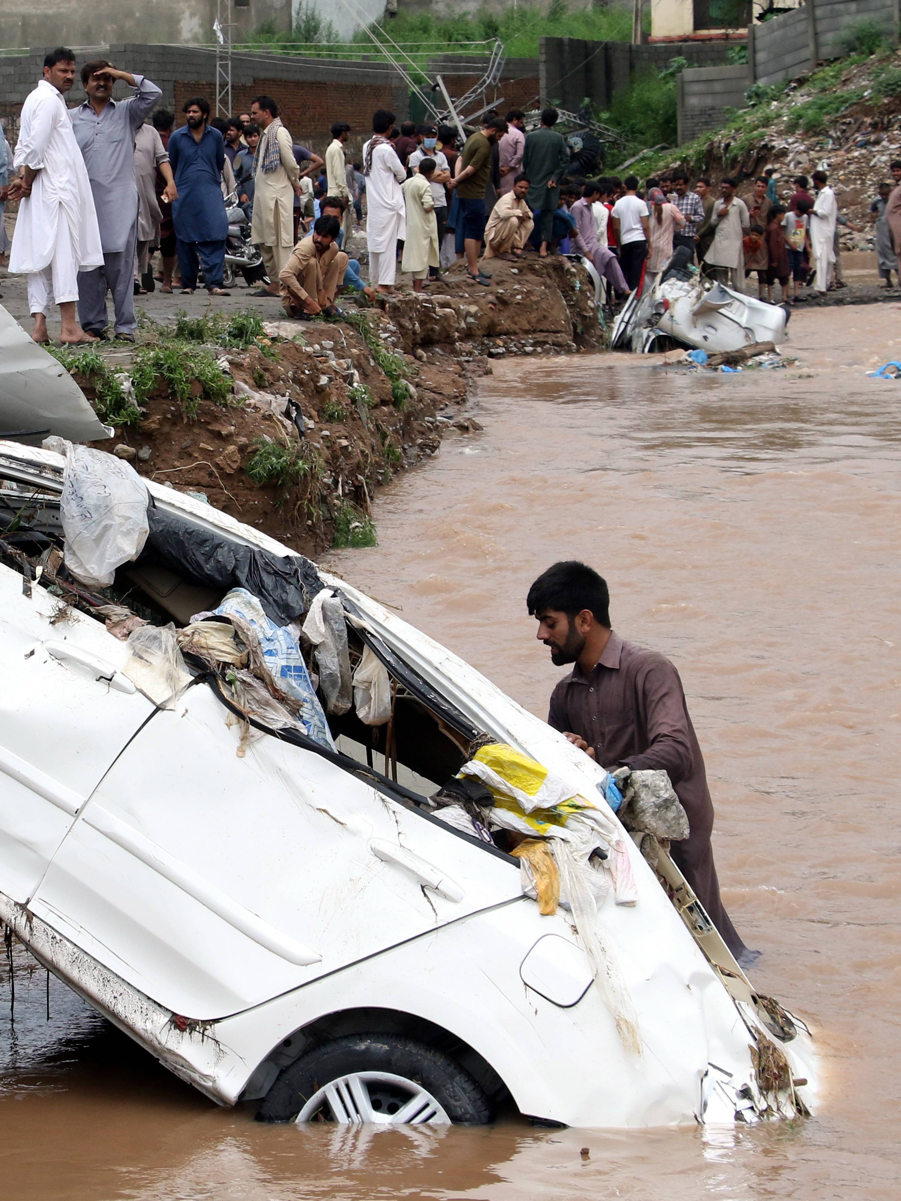 巴基斯坦：洪水过后_新华社