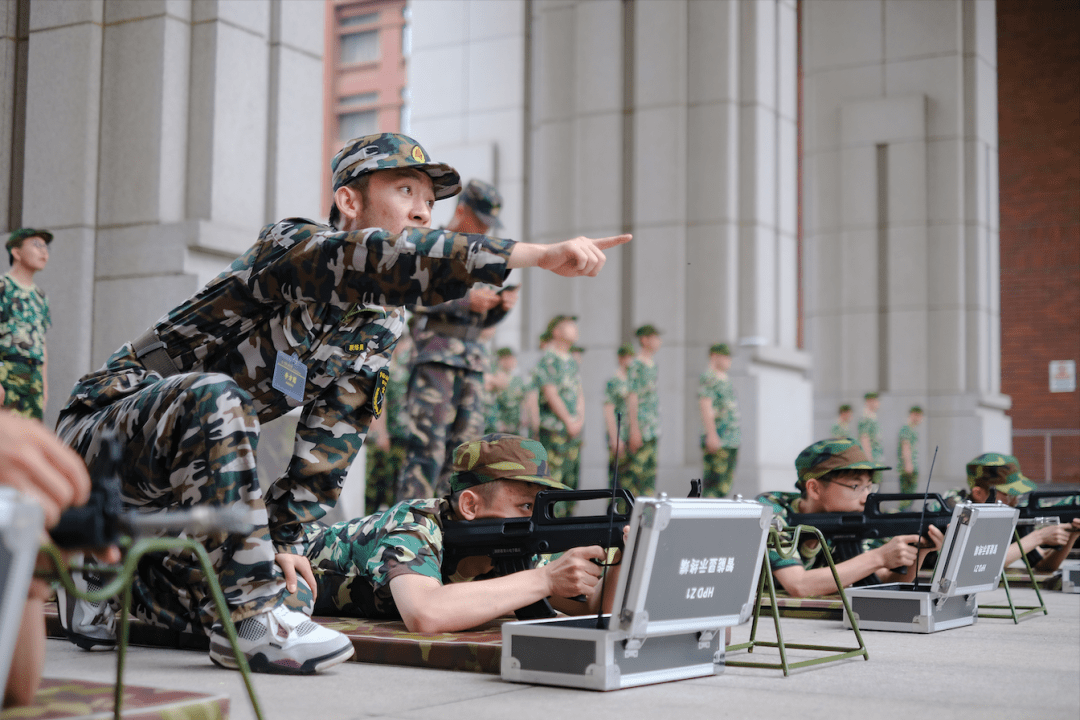 军训影像军训第2天战士打靶把营归