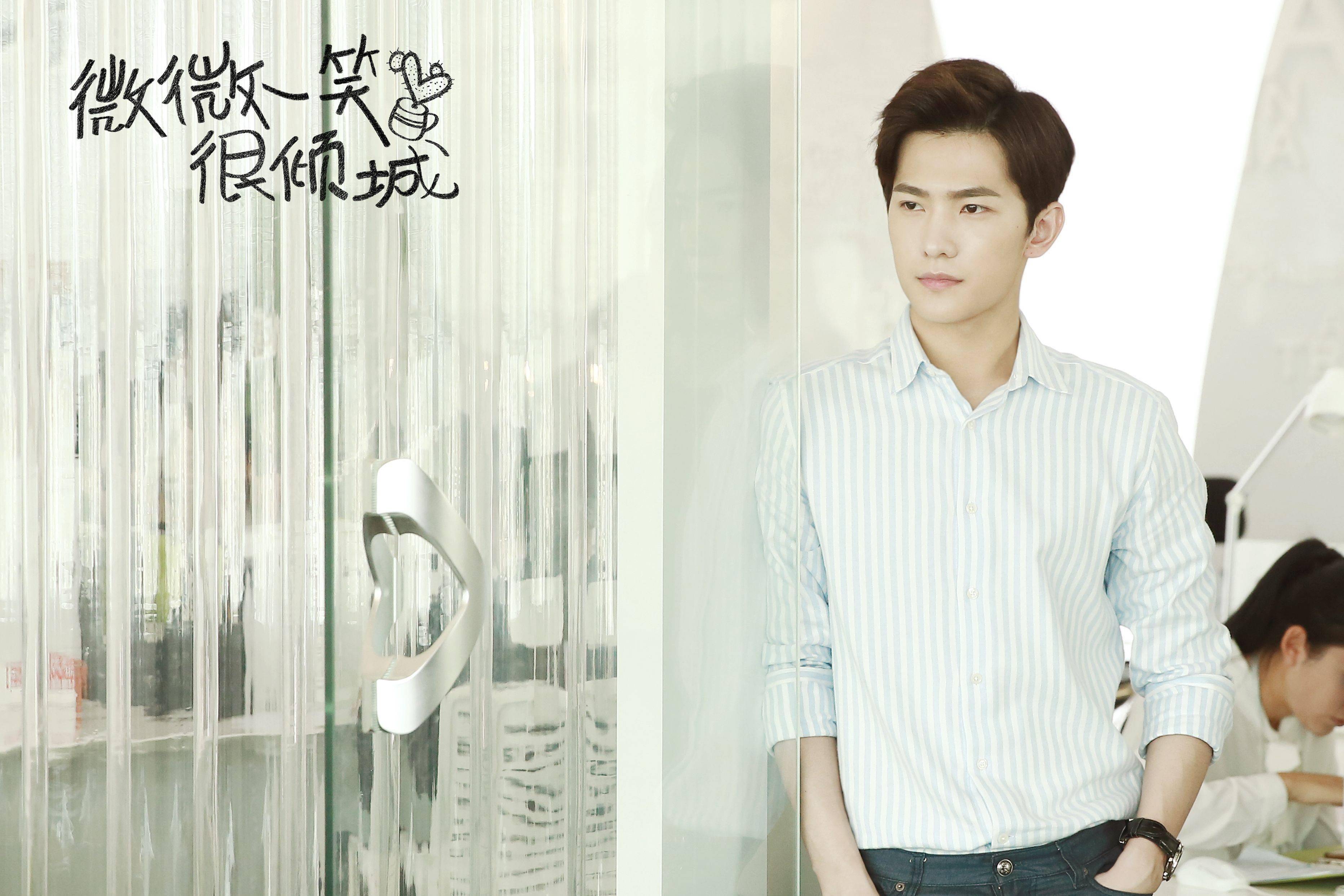 双男|想红就拍古装剧?顶流男演员转型难丨揭秘