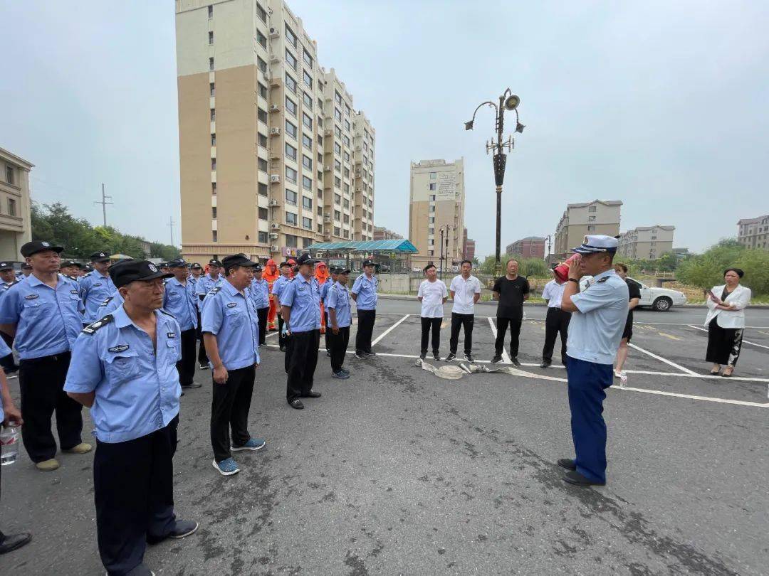 西丰县消防救援大队组织凯帝物业公司开展高层民用住宅小区消防安全