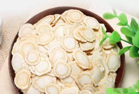 如何挑选一款好的西洋参 9f3f3ee4e58a477686cd41509452f4b9.jpeg