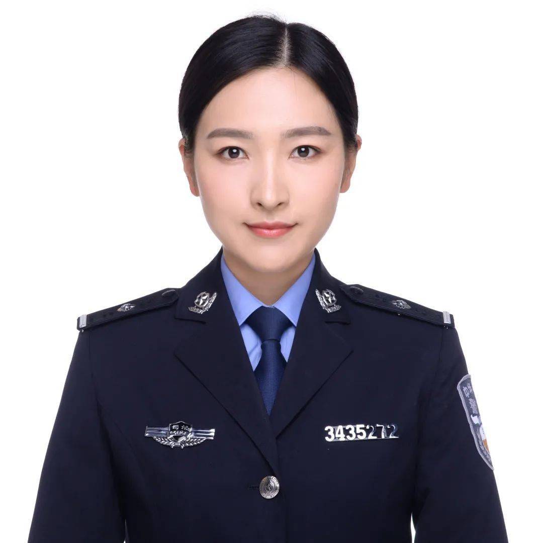 女兵一寸照图片