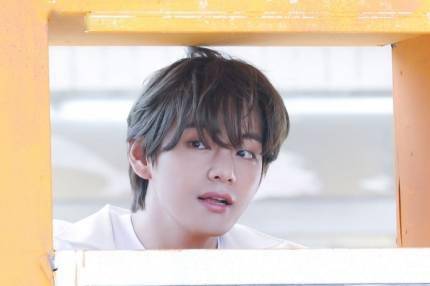 很漂亮|泰亨这次也很漂亮防弹少年团V，复古CAM中的4K美貌