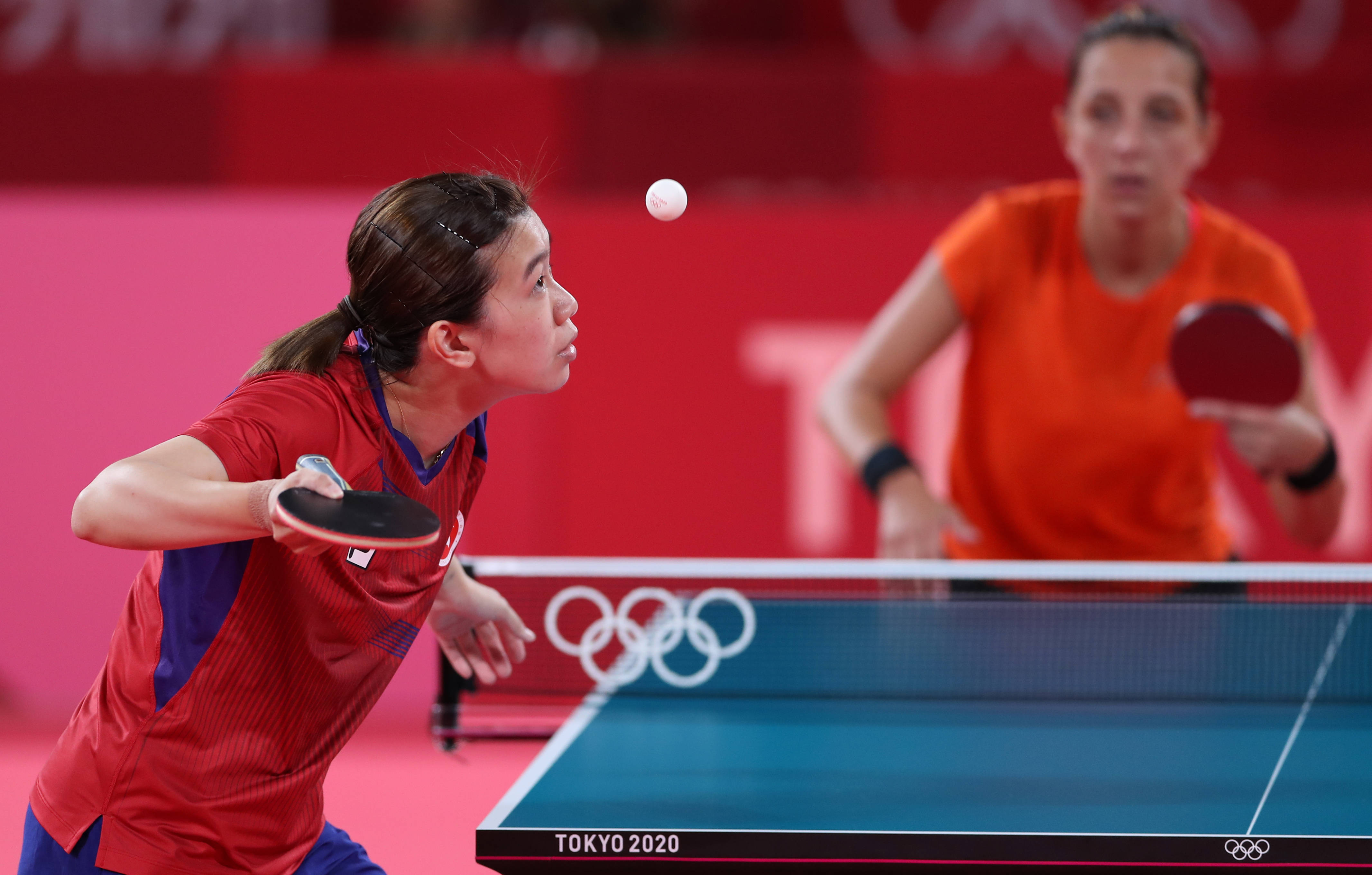 乒乓球ーー女团:中国香港队晋级半决赛