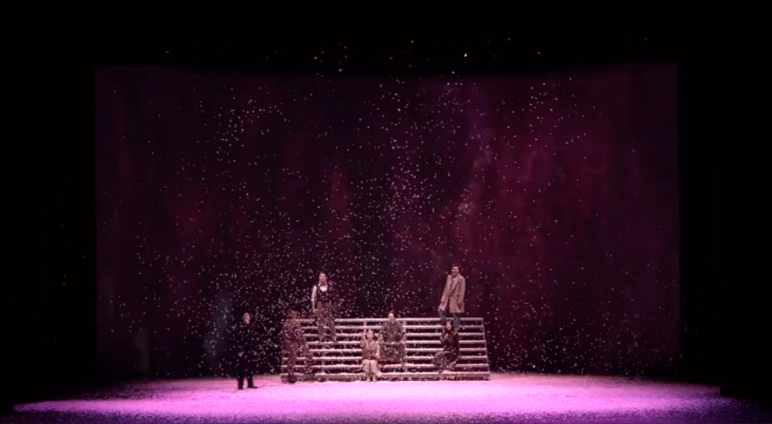 再现龙华多维度的舞台表达与共同的精神追求