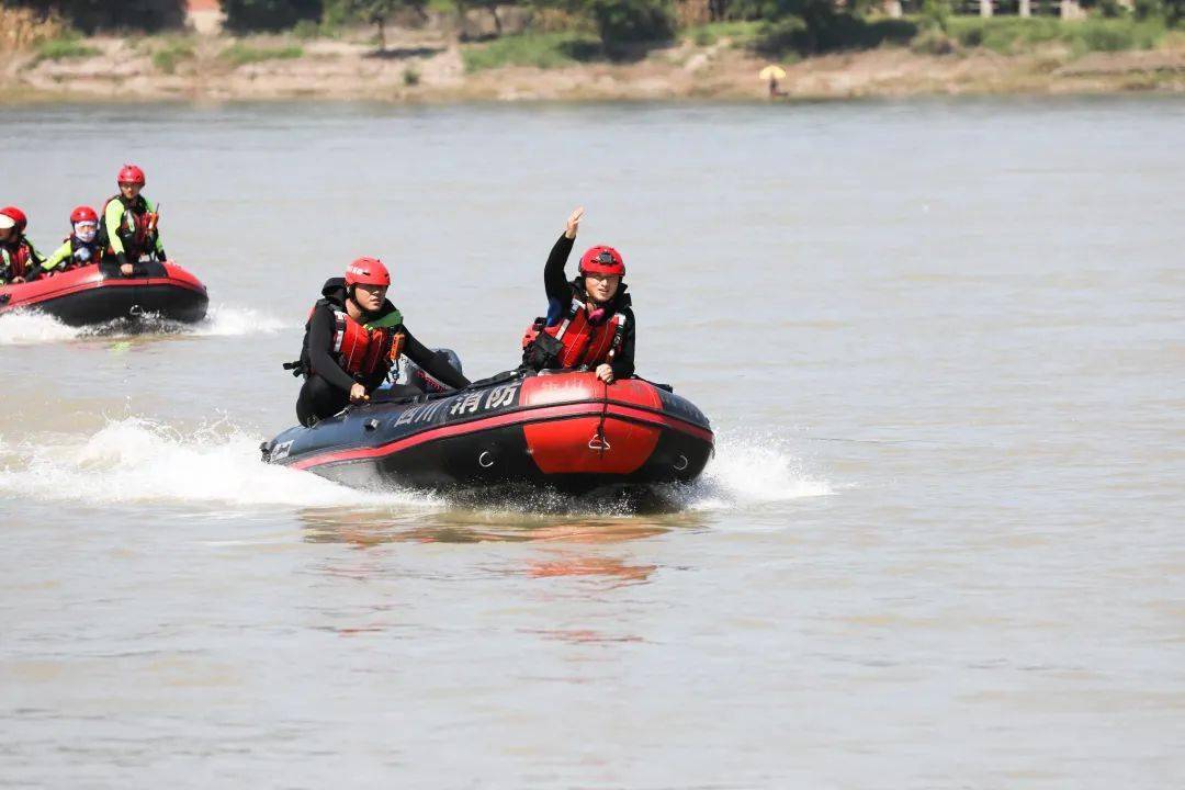 直击演练现场,看"水上尖兵"如何炼成!