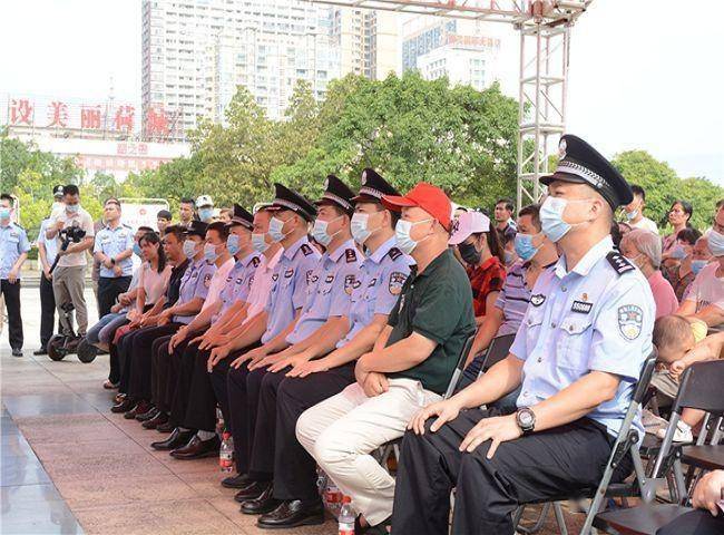 港北:港北公安分局举办"团圆行动"认亲仪式_贵港