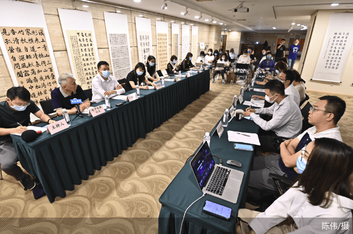 深度|《AI应用场景报告》出炉，五大维度9000字长文，深度拆解人工智能是与非