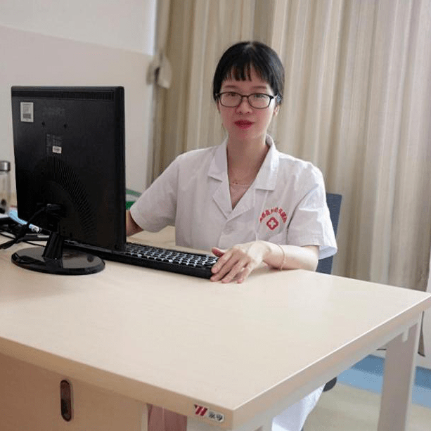 "川"越千里 | "尽我所能扬我所长!"——妇产科医生胡丽文的援川日记