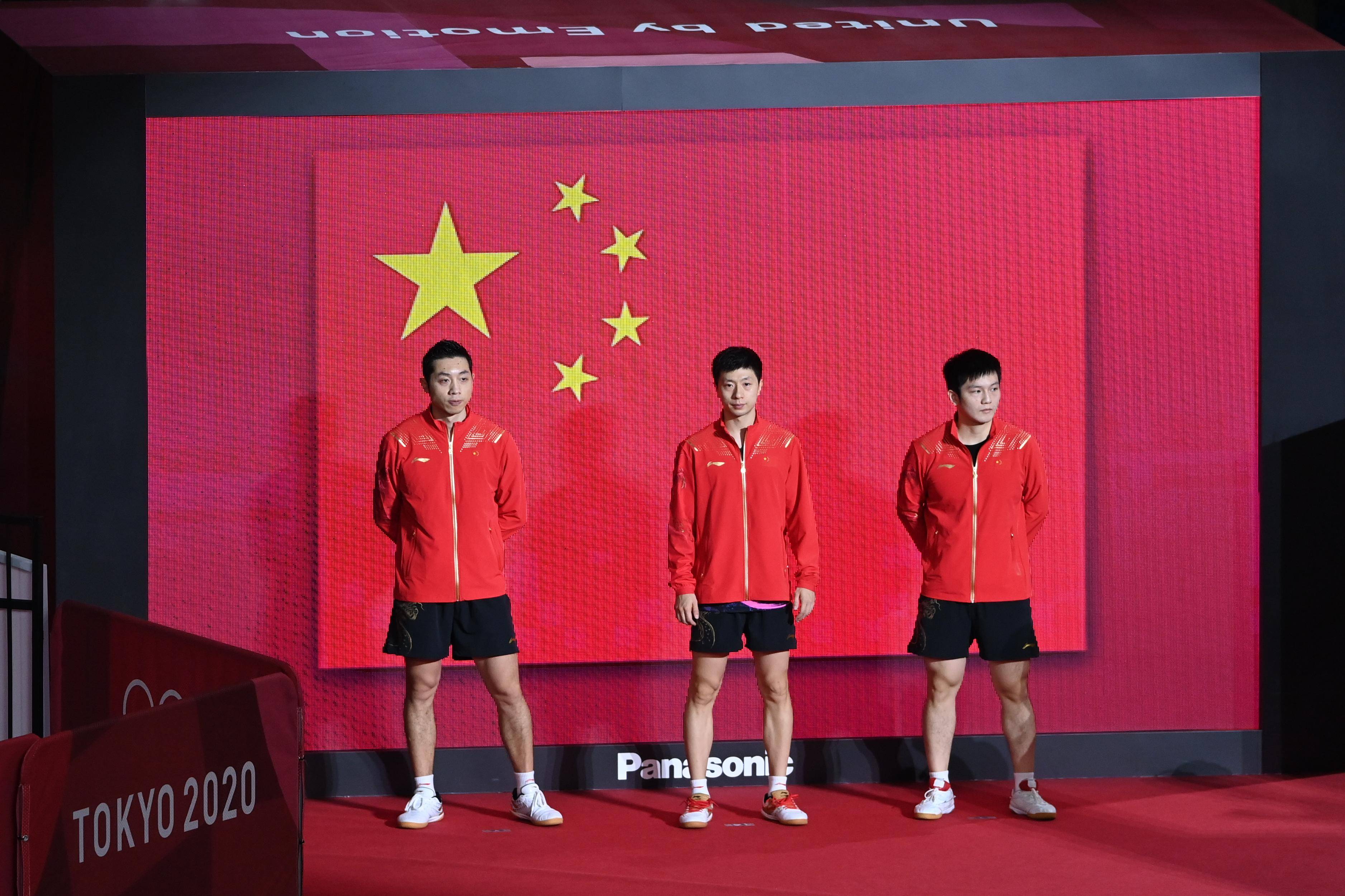 乒乓球男团决赛中国队对阵德国队