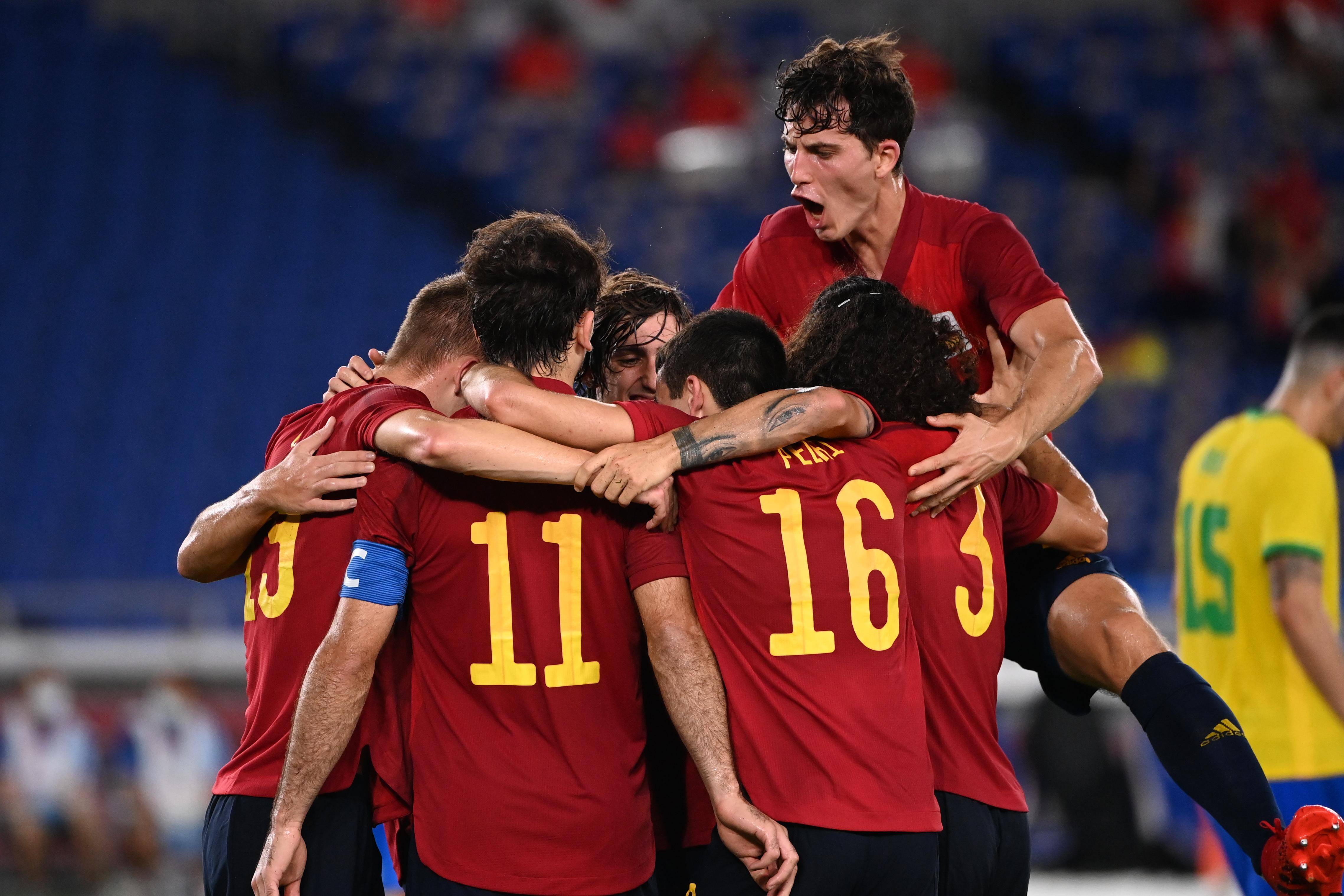 足球巴西队夺得男足冠军