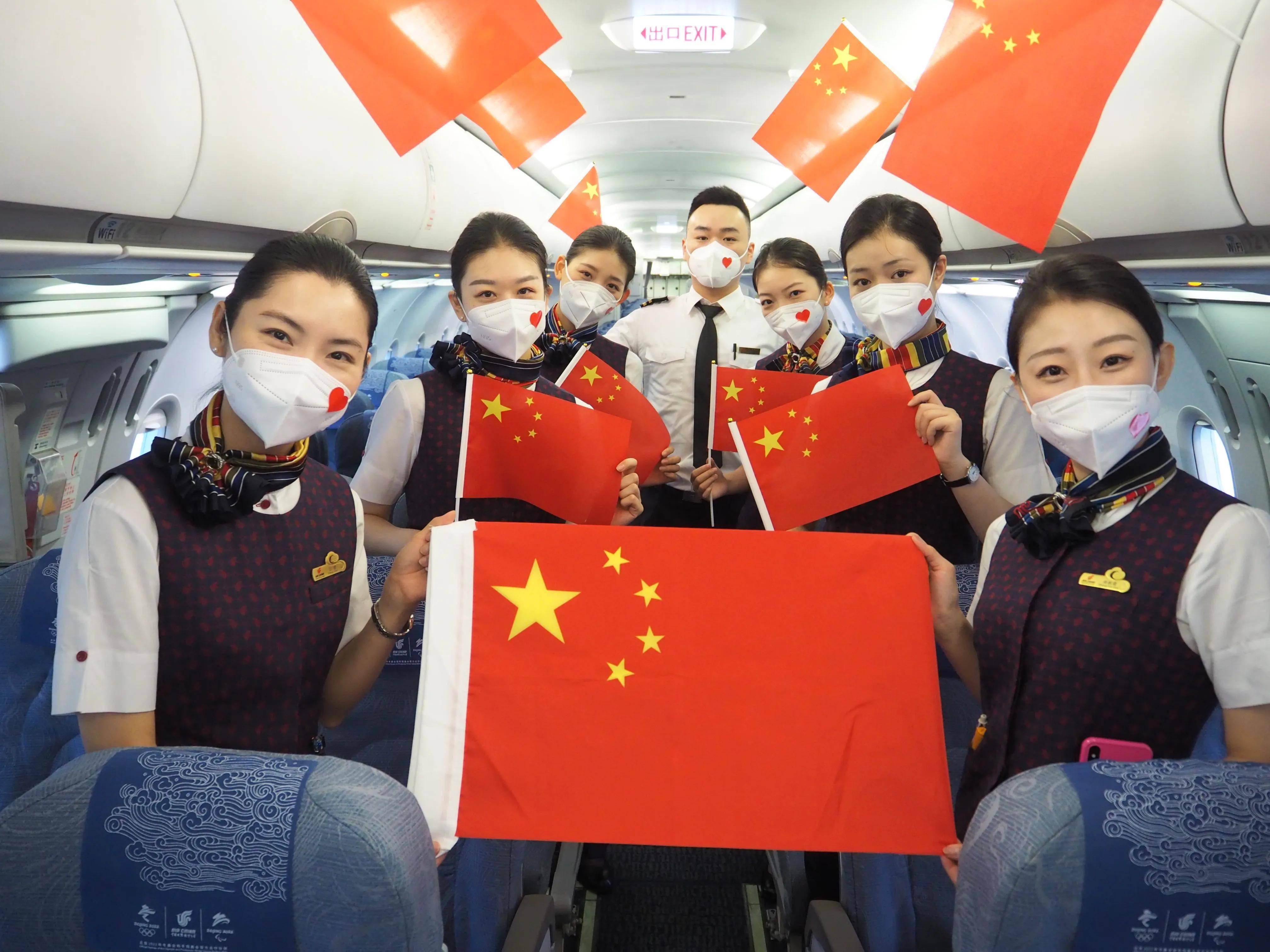奥运健儿凯旋 国航接英雄回家
