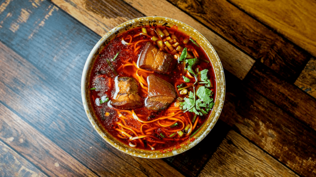 【文旅四川】雨城,一座宜养宜游的生态熊猫之城_雅安