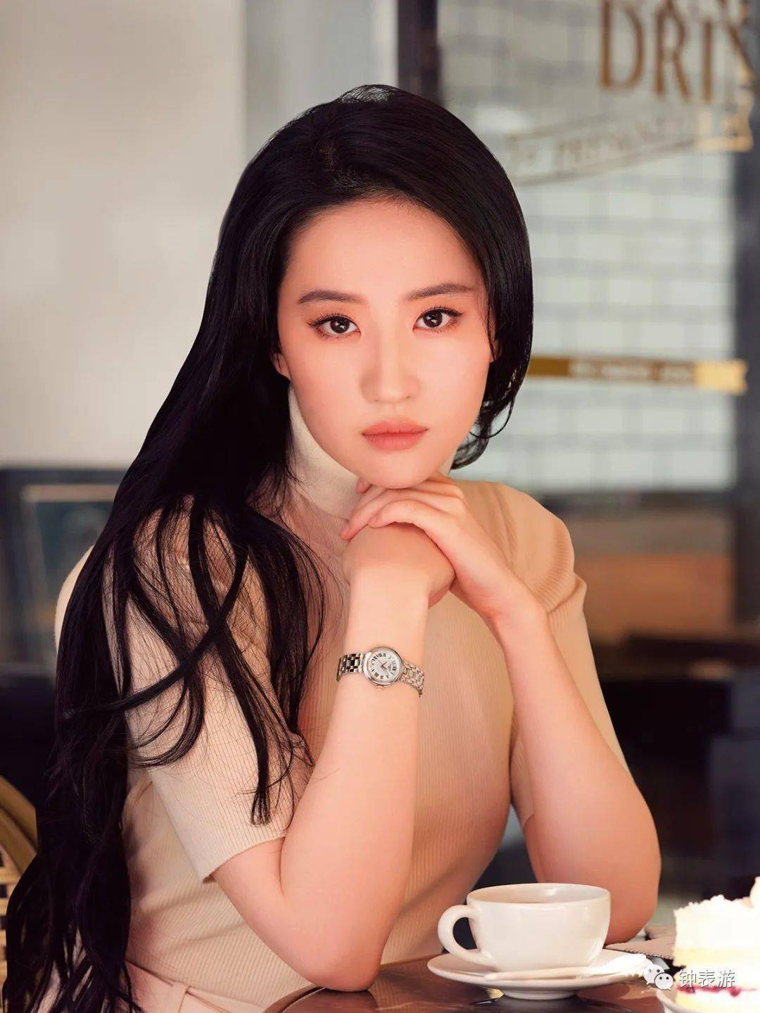 美人与坤表的百年穿越 天梭