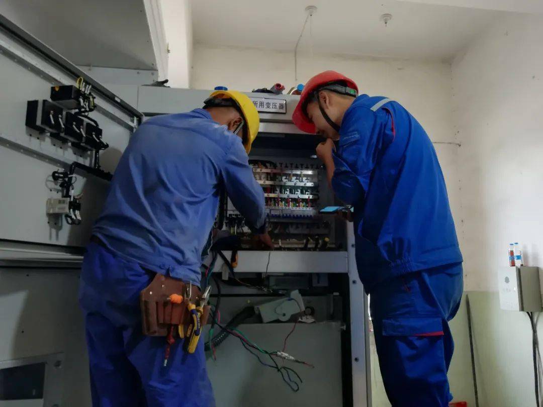 智能电网建设：电力设施安装的未来趋势