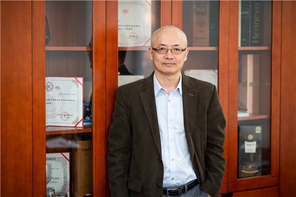 侨智先行活力杨浦丨张鸿声用科技为医生创建细胞治疗的武器库