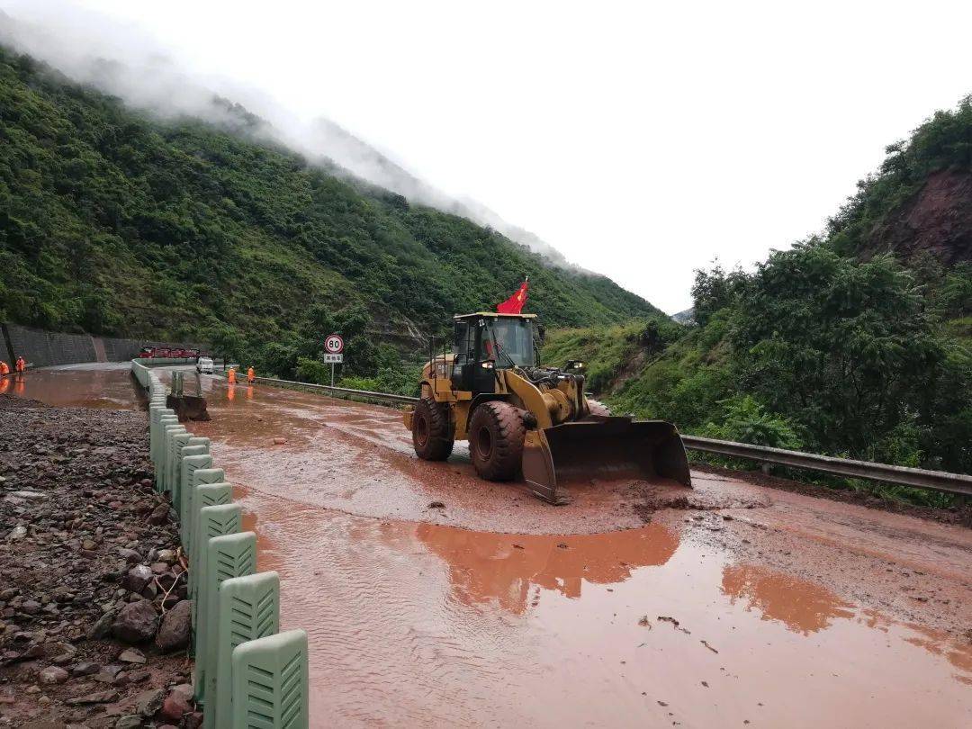 雨后杭瑞高速泥石流漾濞巍山受灾一波视频和照片带你直击现场