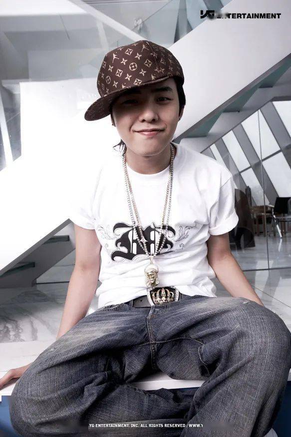 宋旻浩blackpink权志龙这么会穿还不是因为她