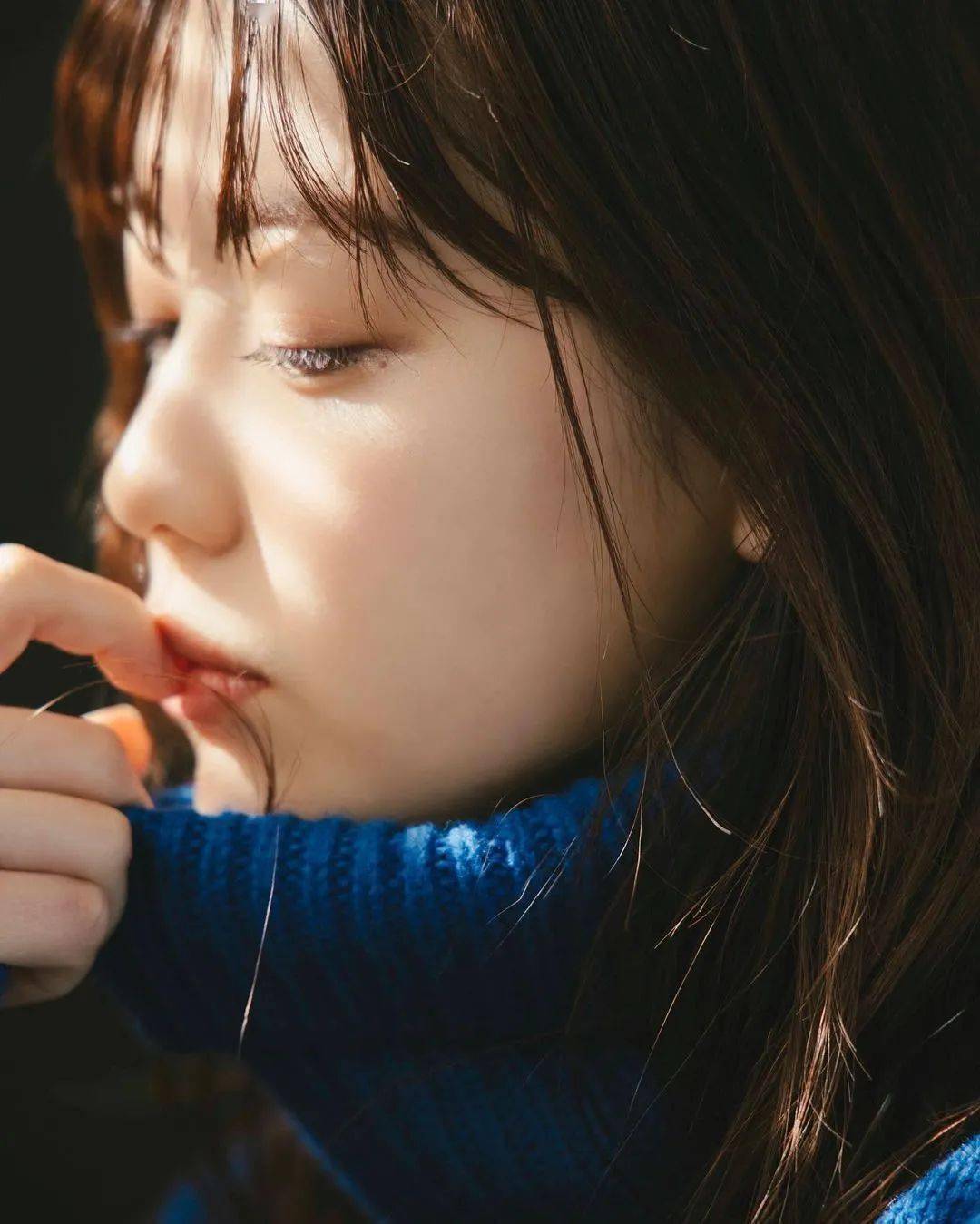 なかむら りほ中村里帆于2013年在《nicola》举办