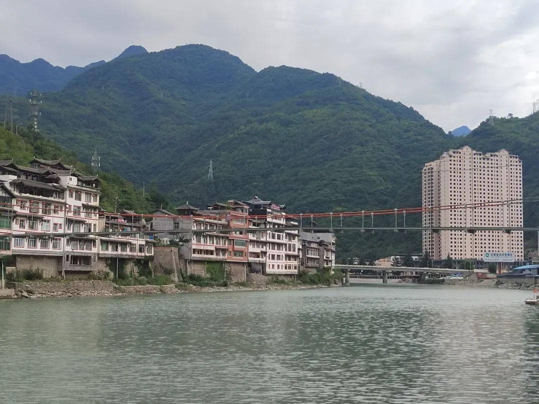 文县县城61今昔对比