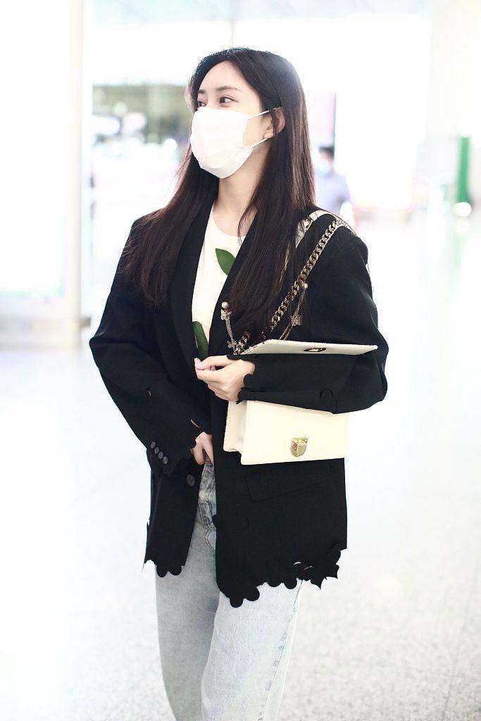 黑色|夏末初秋 赶紧备上一件西装外套做帅气大女人