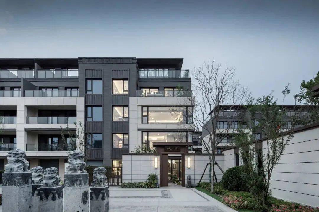 栖丞设计菏泽绿地城叠墅丨清雅自然的诗意浪漫