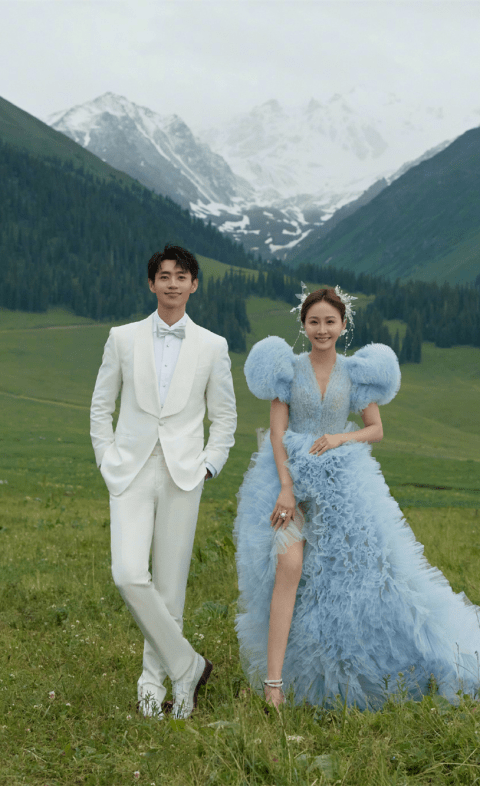 魏晨发结婚照庆祝七夕现实版白马王子与公主太甜了