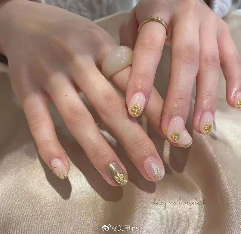 zcj|100款纯欲风“渣女美甲”！好看到爆炸，超显手白！