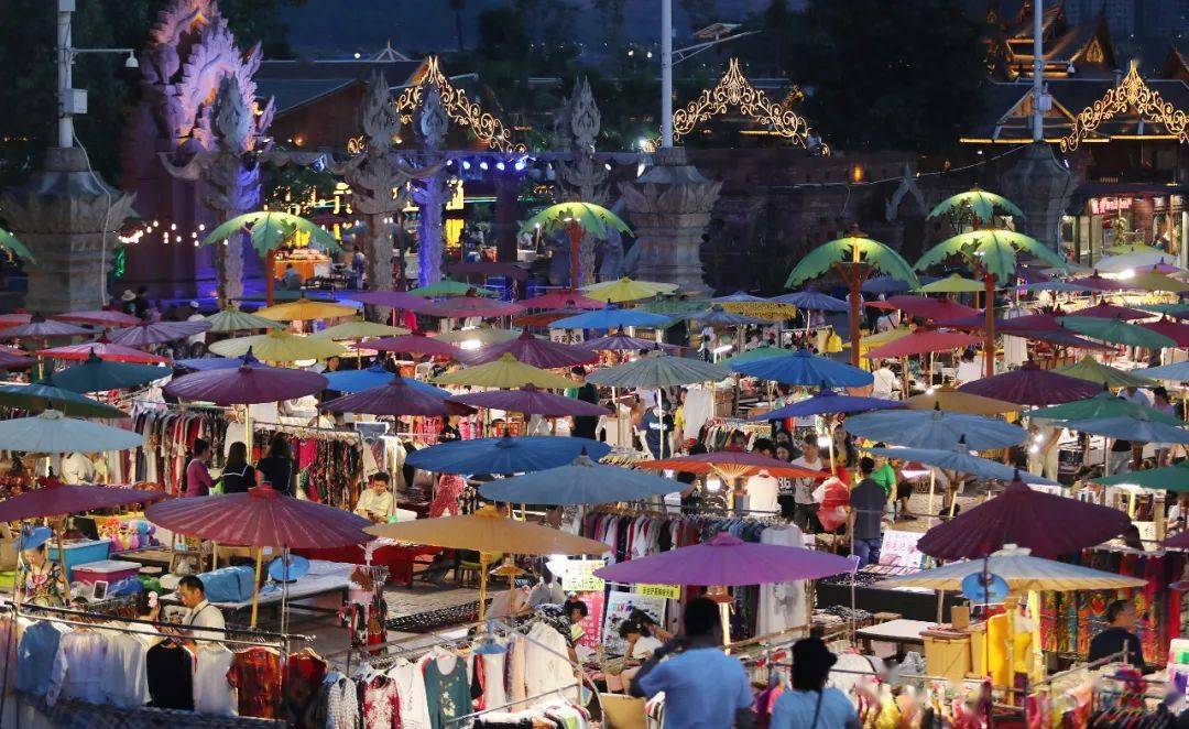 景洪星光夜市 图源:视觉中国省发展改革委认真落实省委,省政府安排