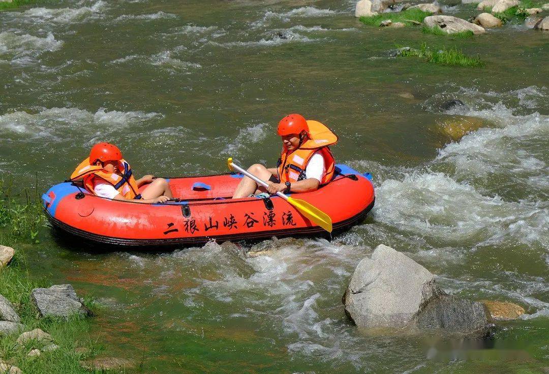 落差高达160米巴彦淖尔人家门口有个西北第一漂