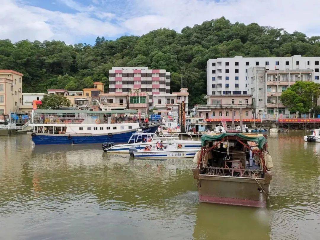 8月16日 历时3个月的休渔期结束 "扬帆南海,渔悦横门"中山首届开渔节