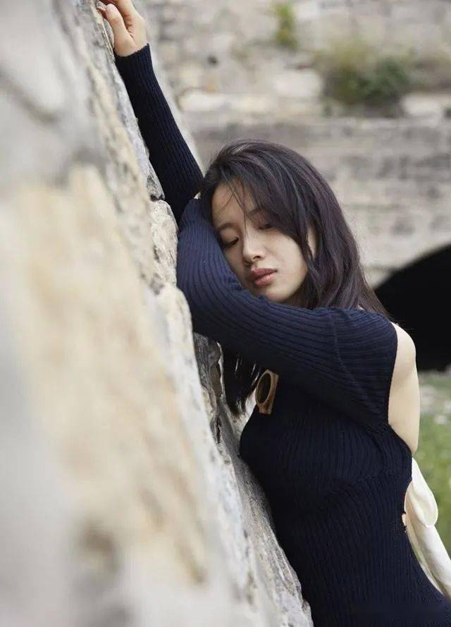 因为|沈鼓之声|【娱乐】从《隐秘的角落》爆红，到被各大导演爆黑料，李梦到底经历了什么