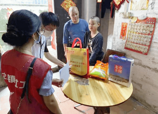 海姓有多少人口_爨,怎么写 怎么念 全村都姓这个