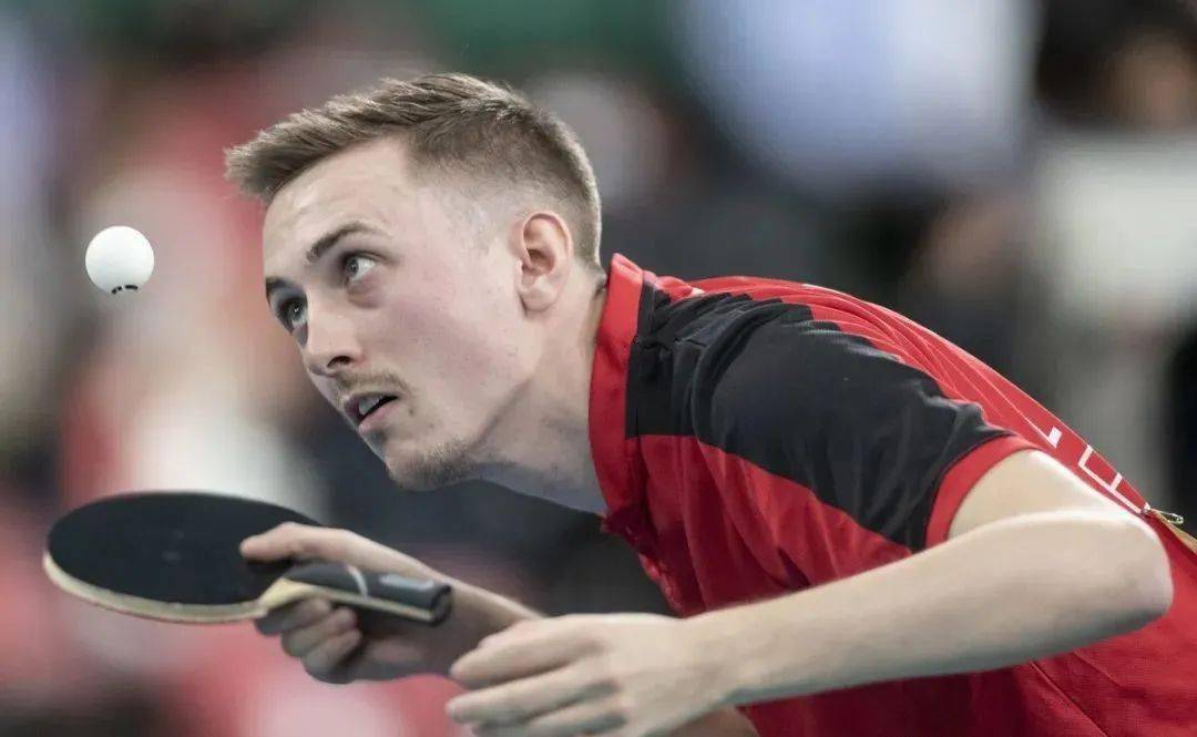 wtt 1号种子皮切福德0-3被横扫,2号阿鲁纳决胜局2-11出局