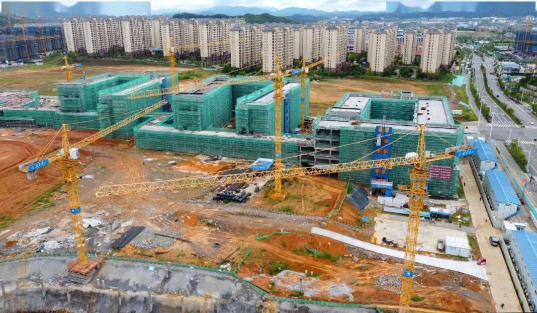 力争明年八月前交付南平一中武夷新区高中部项目加快推进中