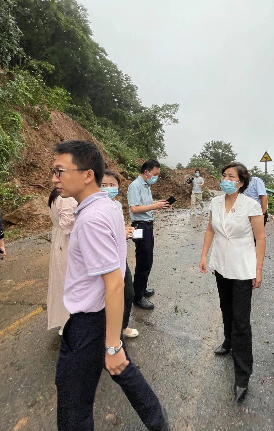 雷文洁赴襄阳随州调研文化和旅游场所疫情防控和防汛工作