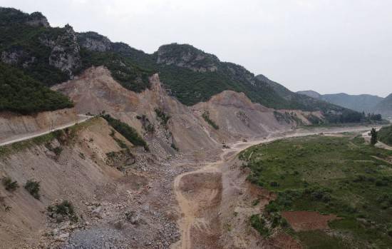 正在湿地公园内的张各台邻近2021年9月11日河道清淤定额(2)