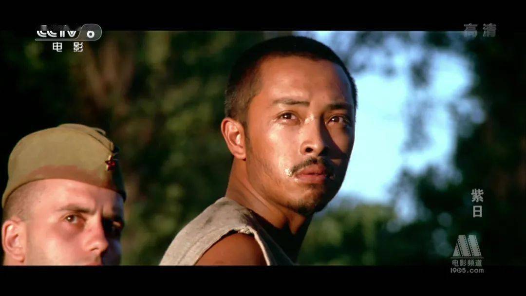 这唯一的幸存者,就是富大龙饰演的杨玉福.