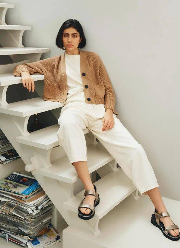 蓝色|初秋换季穿“ 奶奶衫 ”呀，太好穿了！