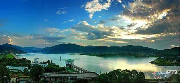 乡村振兴瞰江西——溪霞处处溪霞美