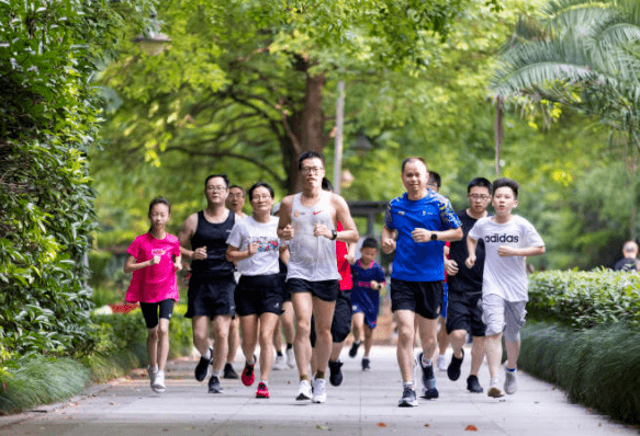 锻炼|苏炳添跑出9秒83，健身房跑步机使用频次上升15%