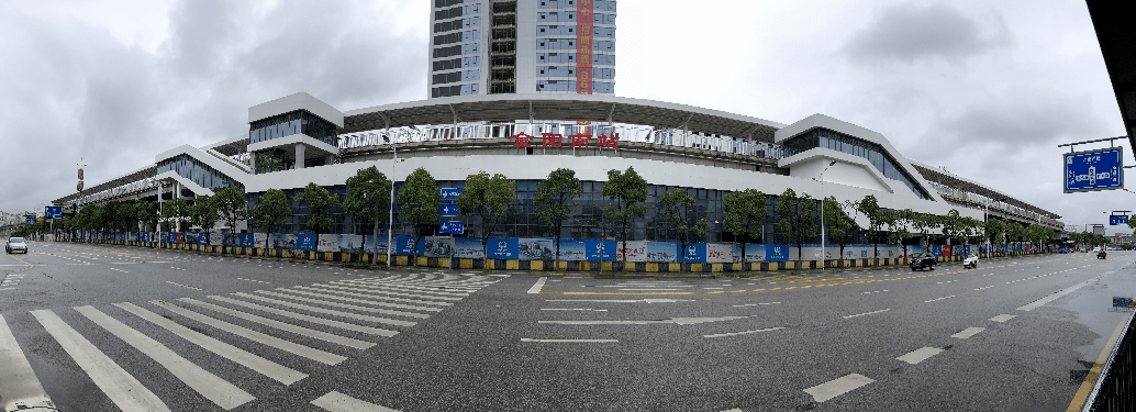 全国率先拥有"环"形市域快速铁路的省会城市——贵阳( 探站金阳南站)