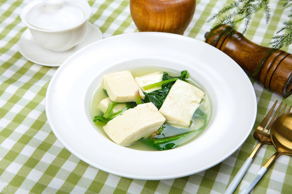 高血脂患者能否吃豆腐？医生：抛开豆腐不谈，3种食物才该少吃