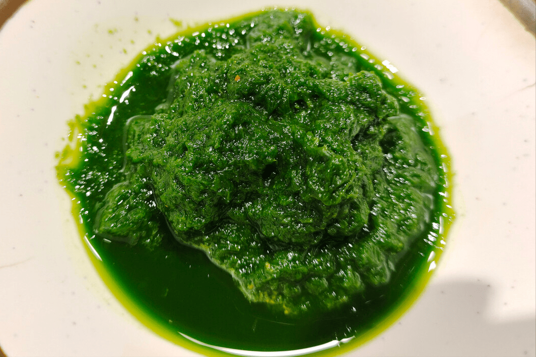 腌韭菜花只放盐容易坏奶奶教我一招翠绿鲜香能保存一年