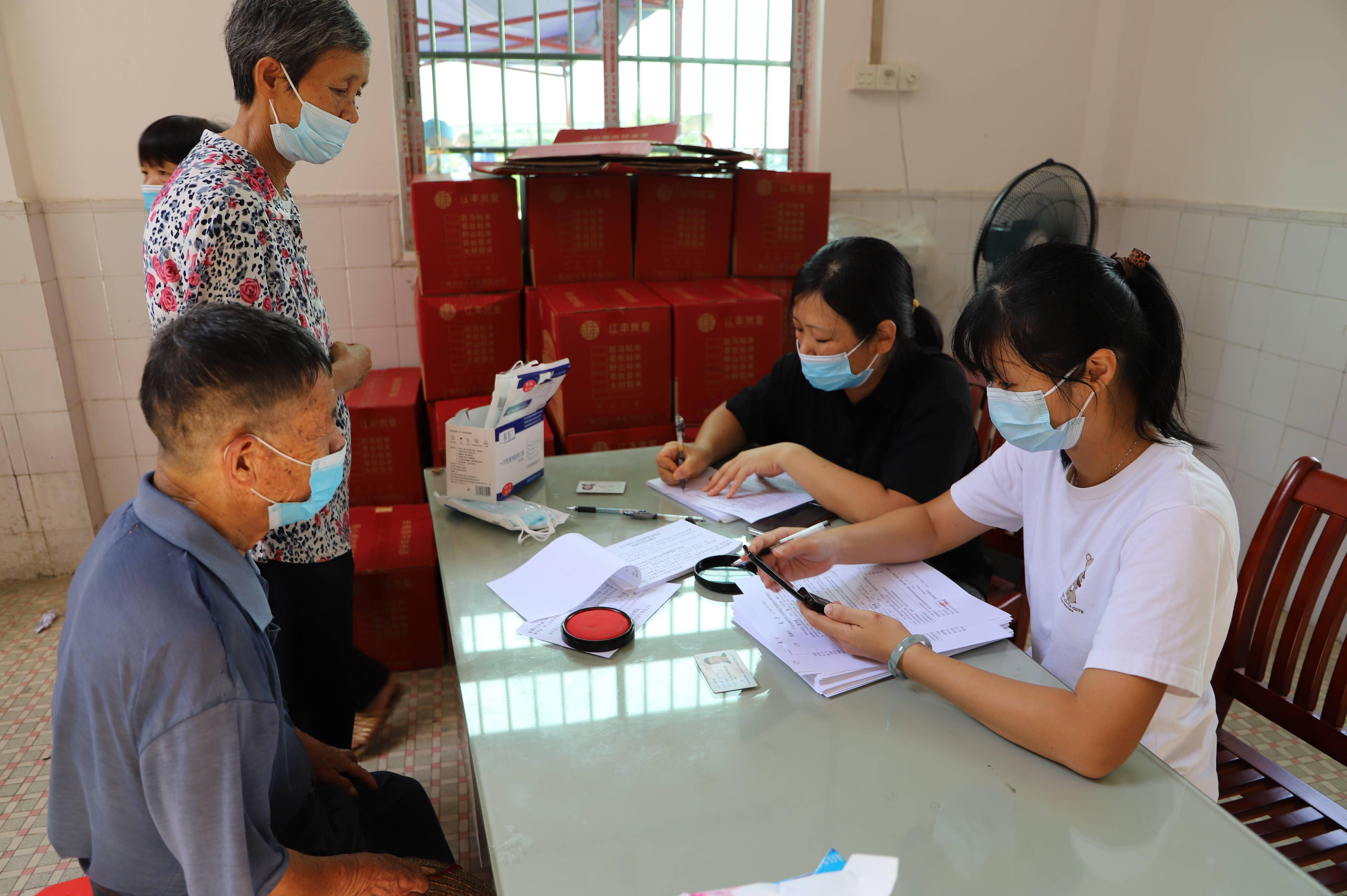 塘村|接种车开到村委会,长者不用跑腿,吃个早餐再打疫苗