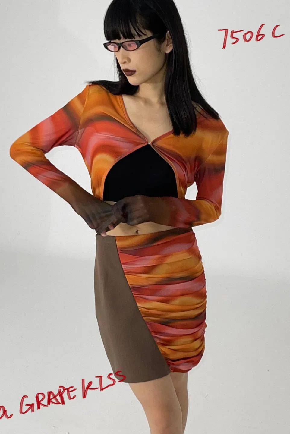 什么|换季穿什么？进来抄年轻人的答案