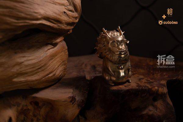 末那末匠逗兽记麒麟子亮铜色铜制摆件潮玩