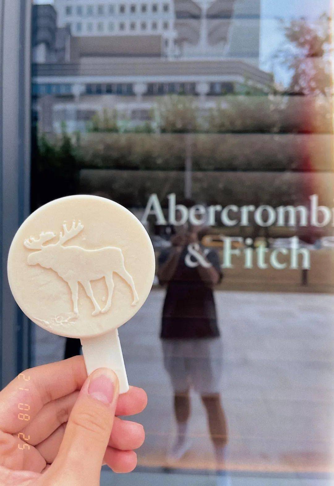 系列|将「舒适与自信」作为主打调性的 A&F，到底「型不型」？