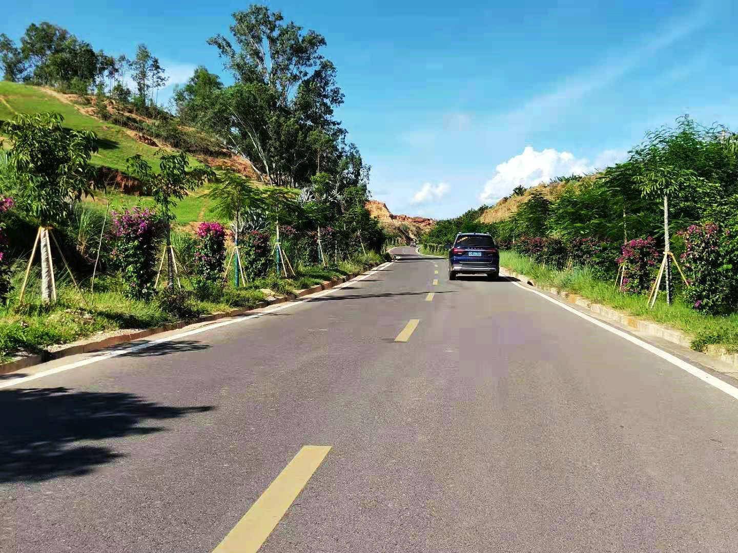 平田乡:"四好农村路"助力乡村振兴