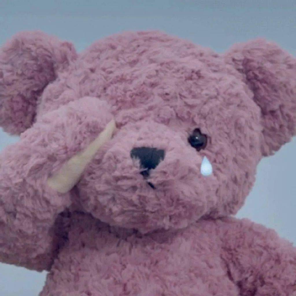 屋顶|今日头像 | 云朵偷喝了放在屋顶的酒